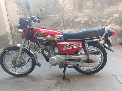 Honda cg 125 for sale second owner orignal docoments non accident