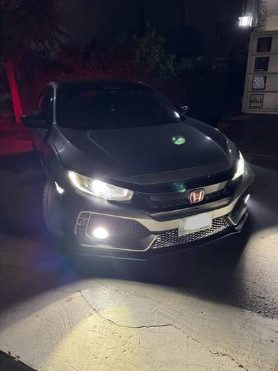 Honda Civic 1.8 I-VTEC CVT 2016