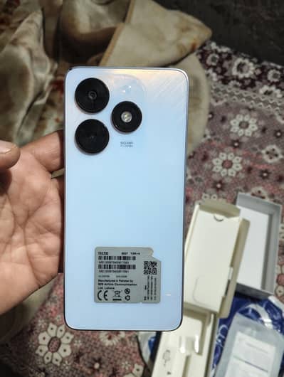 A One condition One hand used mobile for sale