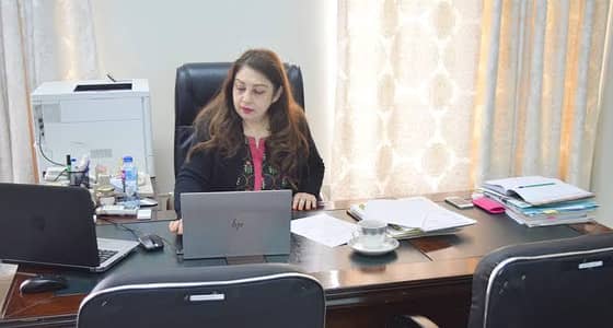 Urgent Males Female  Admin Administrator/HR/Receptionist/Assistant