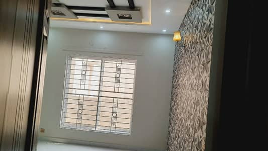 10 Marla 2 Years Old & Slightly Used House Is Available for Sale