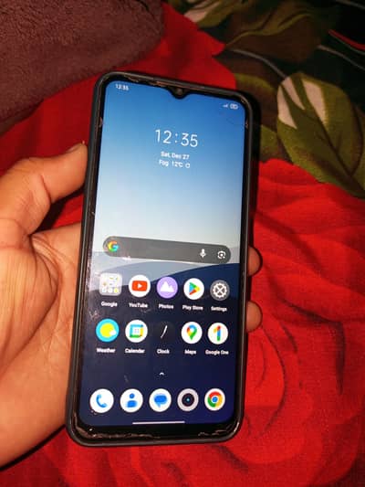 Realme C12