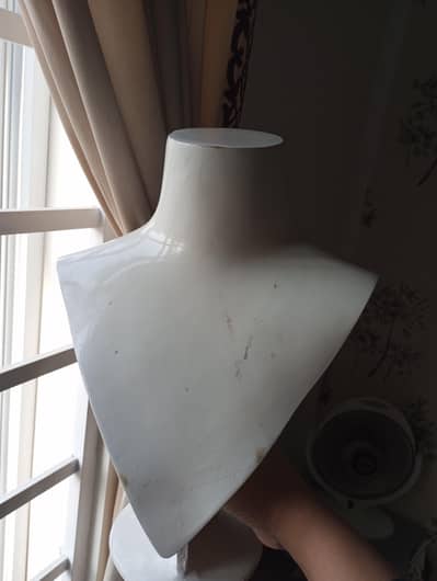 nacklase stand or jewellery display