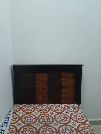 Used Single bed