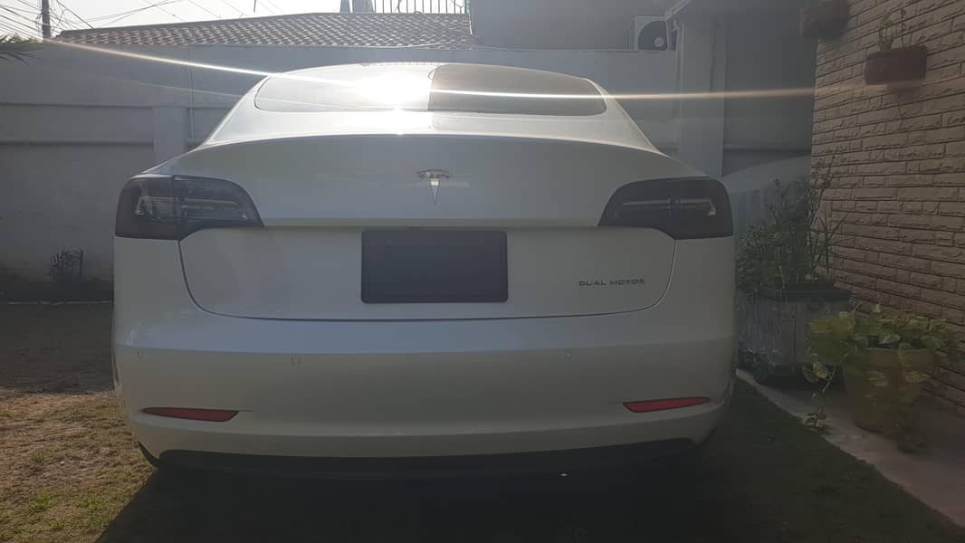 Tesla Model 3 3