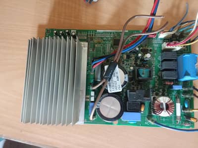 DC inverter Ac pcb card Sel karna hai mobile number 03301035083