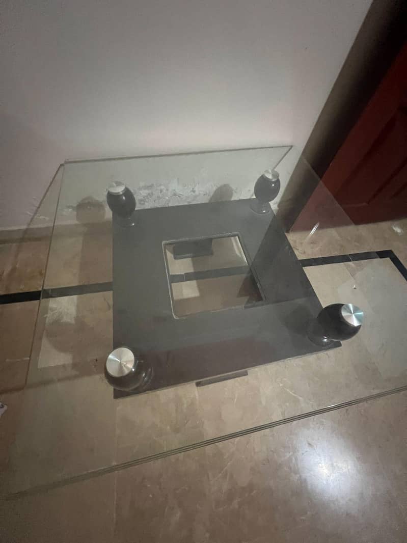 Sofa Set with side Table 0