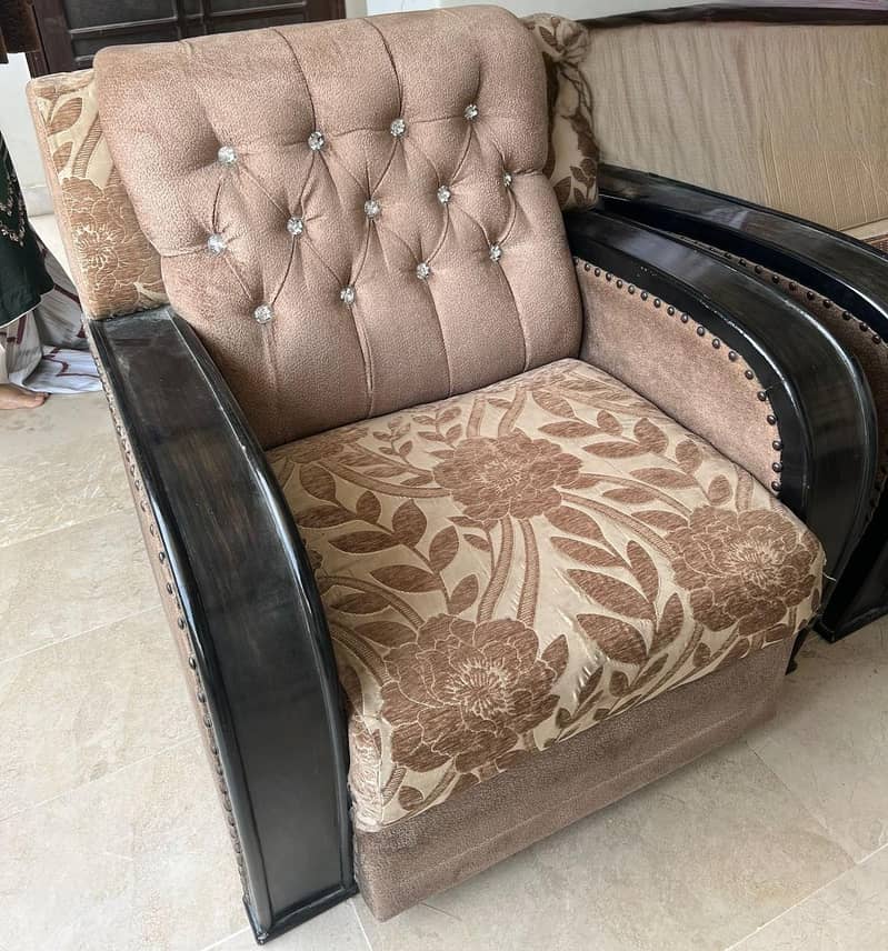 Sofa Set with side Table 1