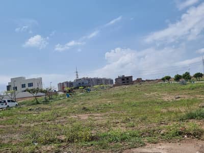 1 Kanal Corner Residential Plot Is Available For Sale