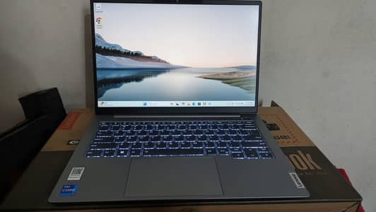 Lenovo laptop core i7 13th Gen, 8 GB Ram, 500 GB Hard