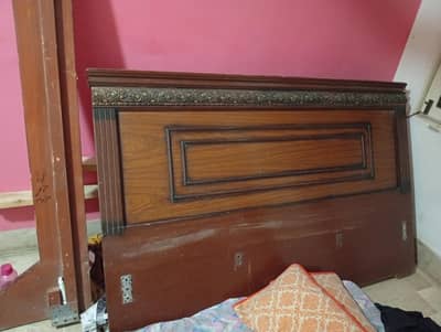 King bed with dressing