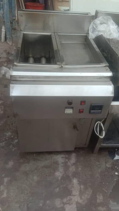 fryer hot plate and double door freezer
