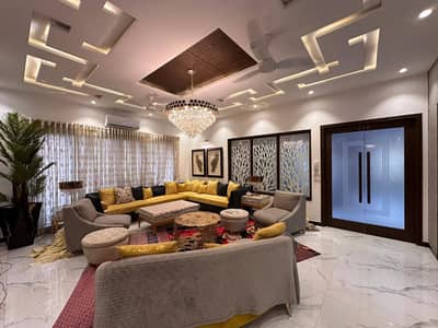 1 Kanal lower portion for rent