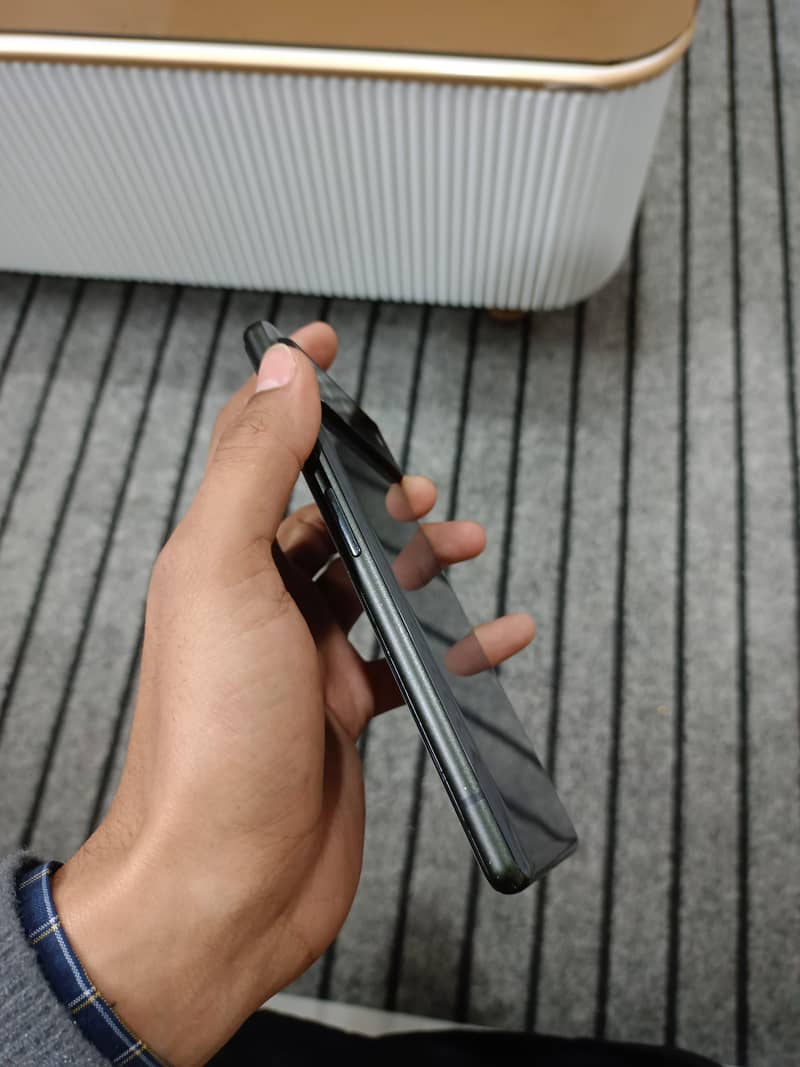 Pixel 6 outclass camera 2