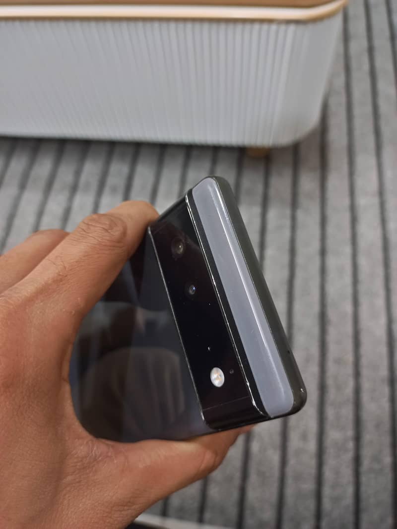 Pixel 6 outclass camera 8