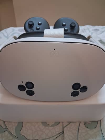 Meta Quest 3S 128GB VR Headset – Batman + Paid PC Streaming FREE