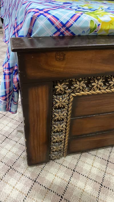 Full size bed with side tables