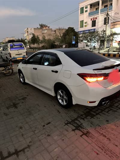 Toyota corolla GLI 2015 model