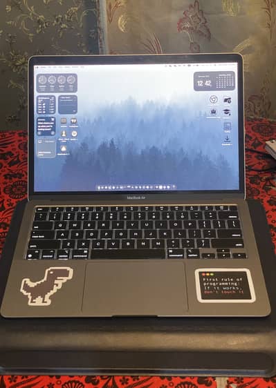 Buy MacBook Air M1 - perfect for everything