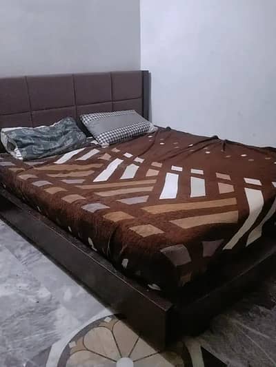 King size English Bed