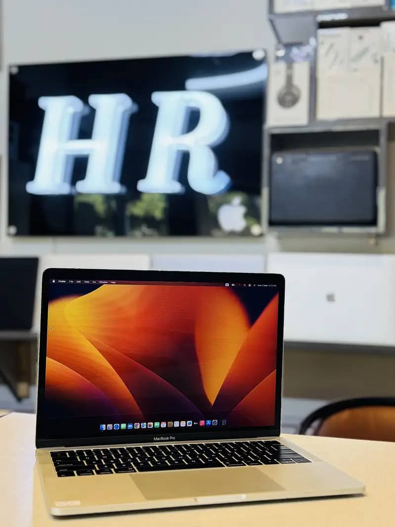 MAC PRO 2017 8GB / 256GB 1