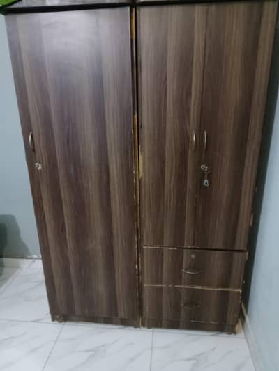 2 door Almari for sale