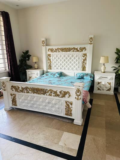 Bed / bedset / bedrooms furniture