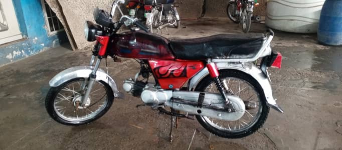 Super star bike 70cc arjent sale all documents clear hin