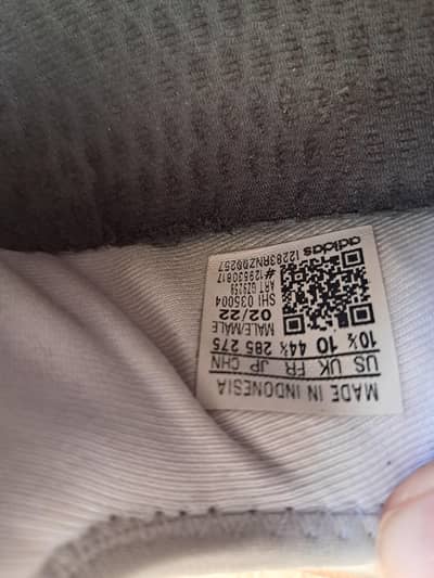 Orignal Adidas white UK size 10