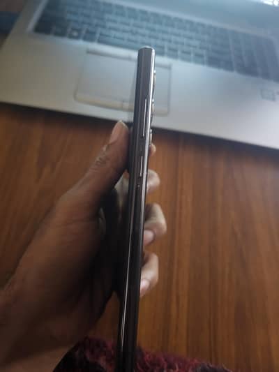 Samsung  S22 Ultra 8/128