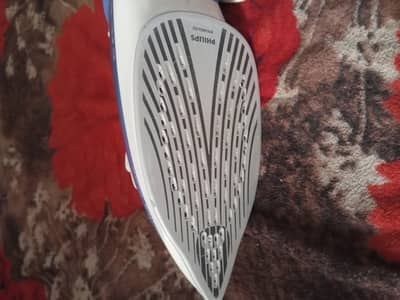 Type GC2990 Indonesian made 2400W Philips brand full size