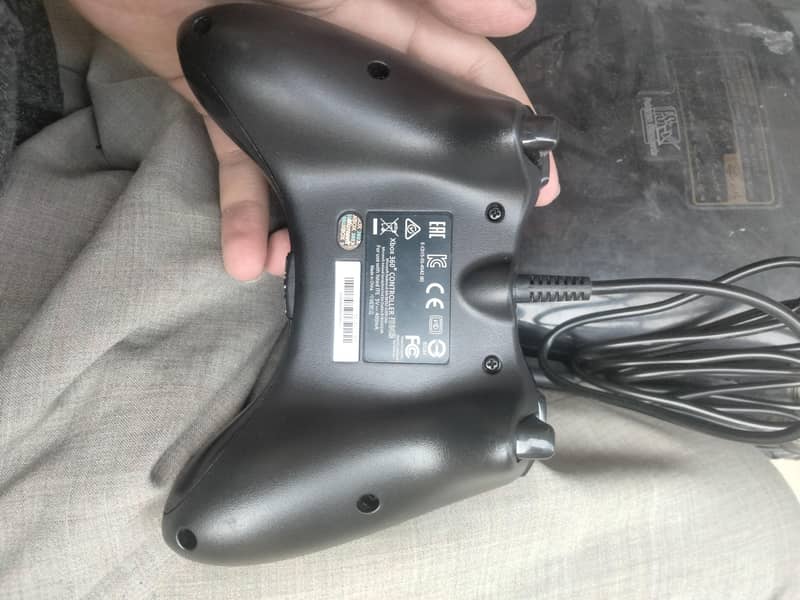 XBOX 360 WIRED CONTROLLER 3