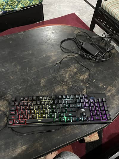 Gaming keyboard with 3 light modes