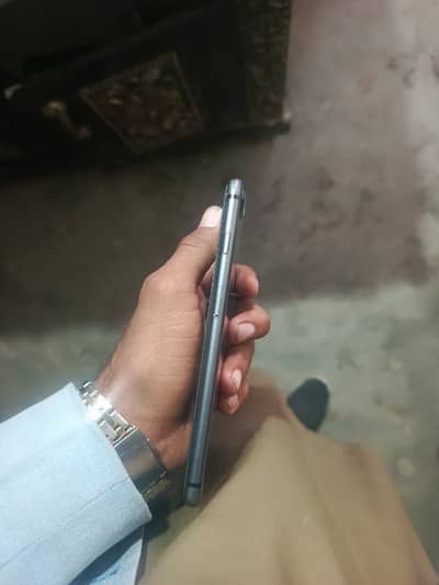 I phone 8 plus pta approved 0 3 0 9 8 6 3 3 1 7 9