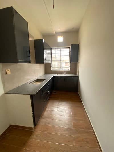 5 Marla Ground floor Appartment for Sale, Block-P Khayaban-e-Ameen society lahore