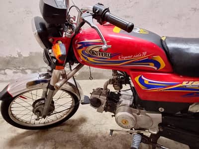 UNITED US70 03063304146 whatsapp