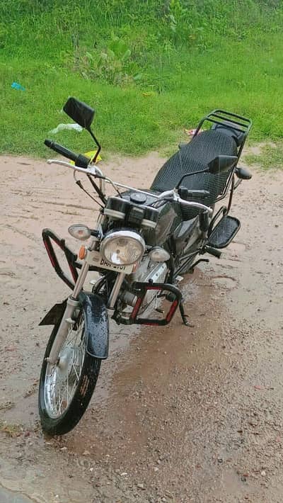 Suzuki GS 150 Feb 2025