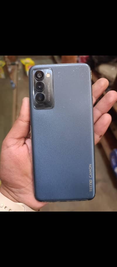 Tecno camen 18p