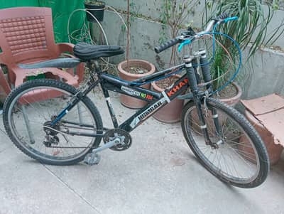 Comfortable and decent black colour cycle