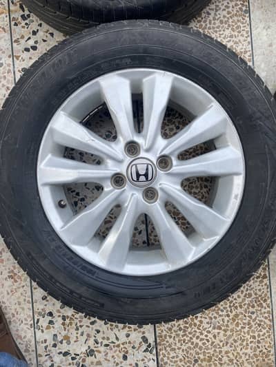 Honda city aspire rims and dunlop Tyres