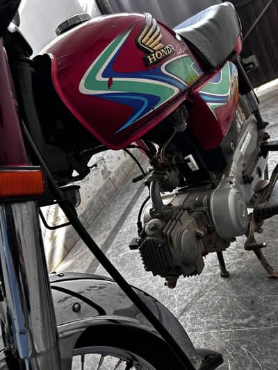 Im selling CD 2018 model lush condition