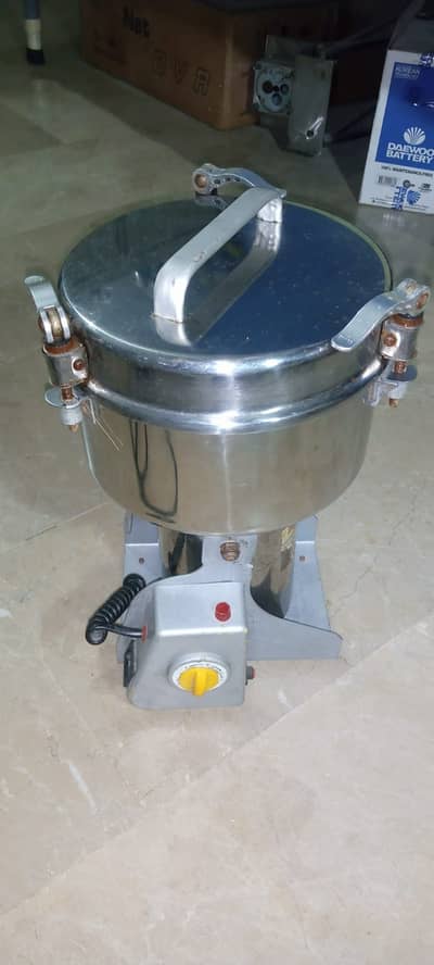 Spice and Herb Grinder Machine 2500g