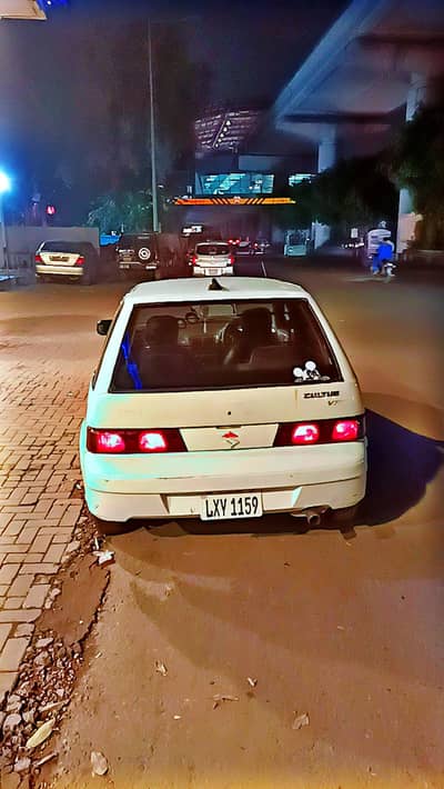 suzuki cultus vxr 02 mdl. andar sy genuine. engine prestine. tyres new