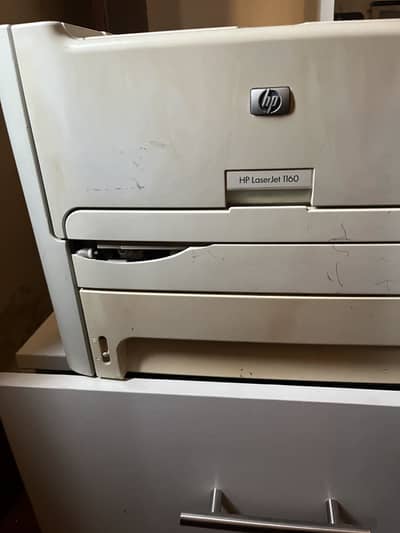 Hp laserjet 1060 printer all ok working