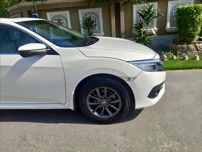 Honda Civic 2021/22 Genuine Condition Low Mileage