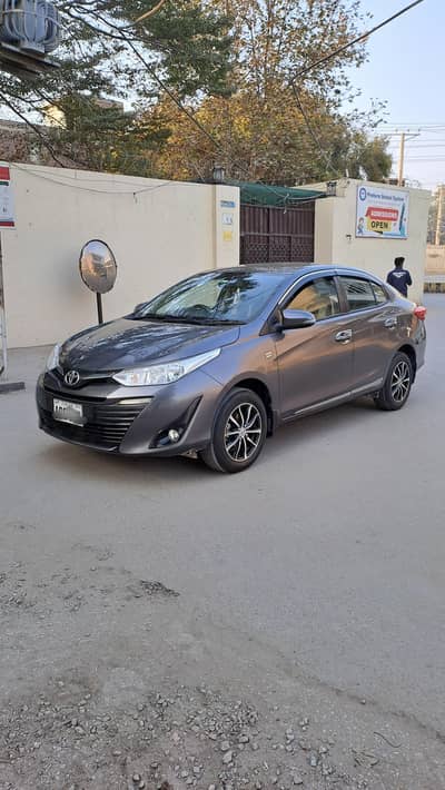 Toyota Paris Gli auto