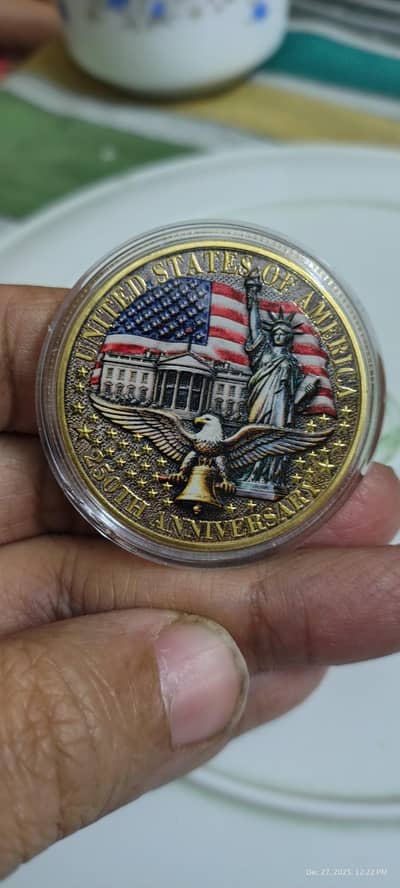USA 250th Anniversary Eagle Commemorative Metal Badge Medal Coin.