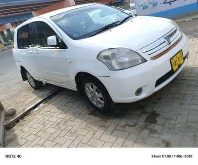 Toyota Raum 2006/2012
