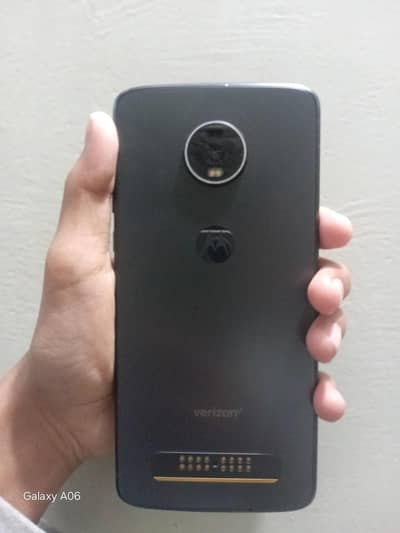 moto z4 urgent sell