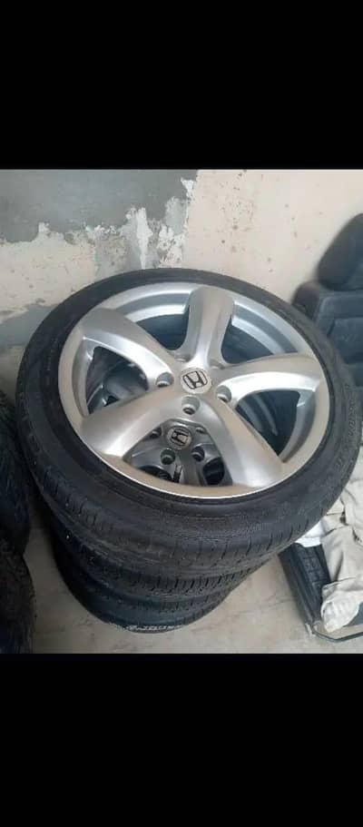 rims tyers available in brand new condition for sale